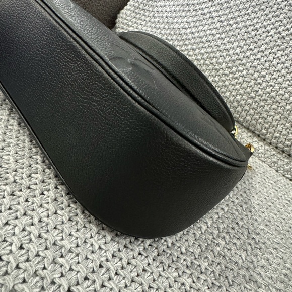 Louis Vuitton Bagatelle - Picture 3 of 11